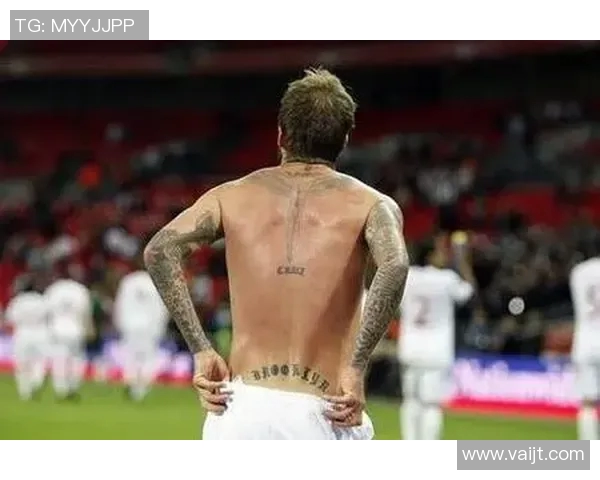 揭晓这位足球明星的真实身份和成就背后的故事