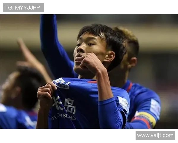 当今足球界明星稀缺现象探讨与未来发展方向分析 当今足球界明星稀缺现象探讨与未来发展方向分析