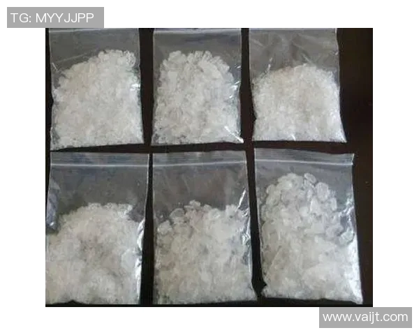 足球明星的毒品阴影:从巅峰到深渊的悲惨旅程 足球明星的毒品阴影:从巅峰到深渊的悲惨旅程